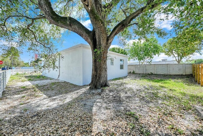 Building Photo - 7990 NW 8th Ave