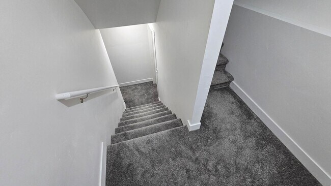 Building Photo - 14411 S Ashburn Way