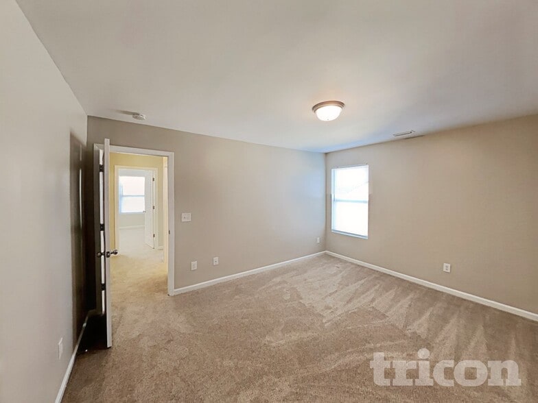 Building Photo - 5251 Smoky Ridge Ln