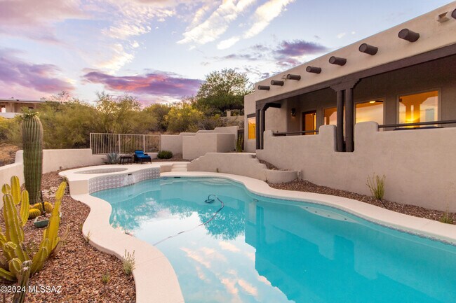 Building Photo - 6269 N Paseo Valdear