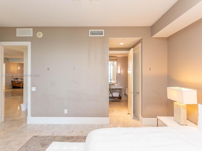 Building Photo - 9705 Collins Ave