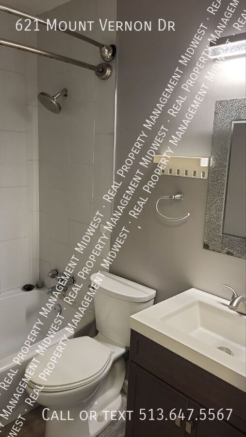 Building Photo - 621 Mt Vernon Dr