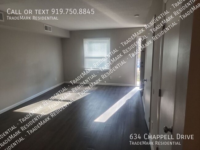 Building Photo - 634 Chappell Dr