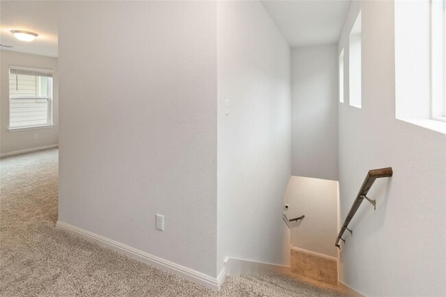 Building Photo - 136 Lost Mine Peak Ln