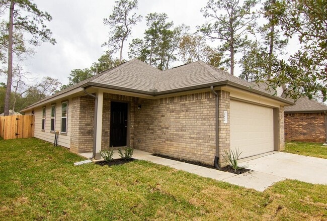 Building Photo - 3408 Cannon Dr