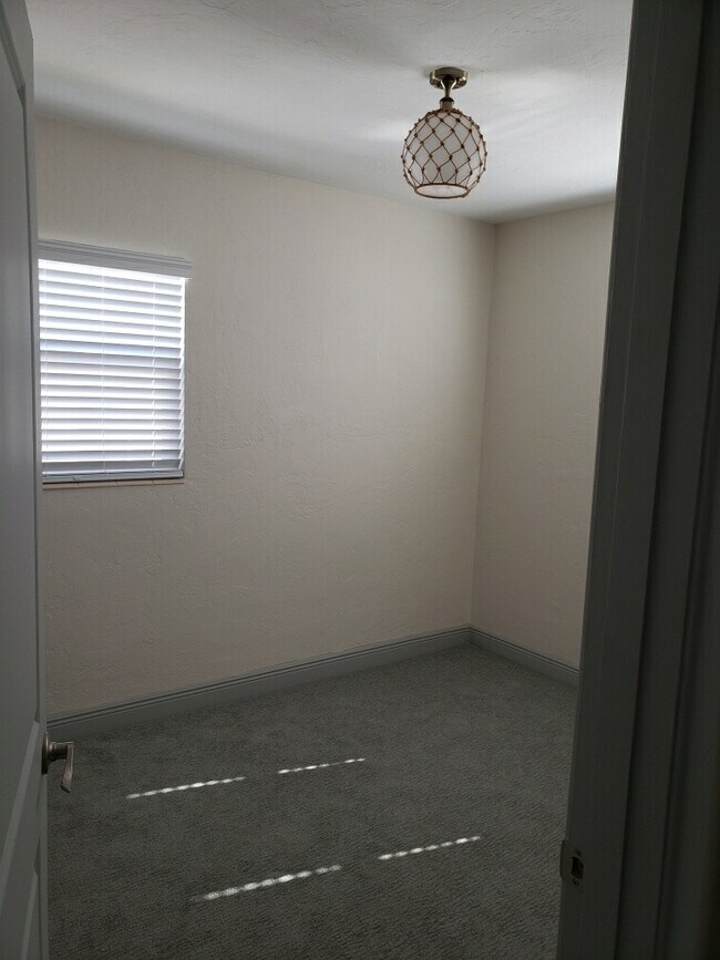 Bedroom 2 - 1528 77th Ave N