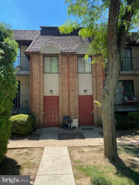 Building Photo - 830B Putnam Blvd