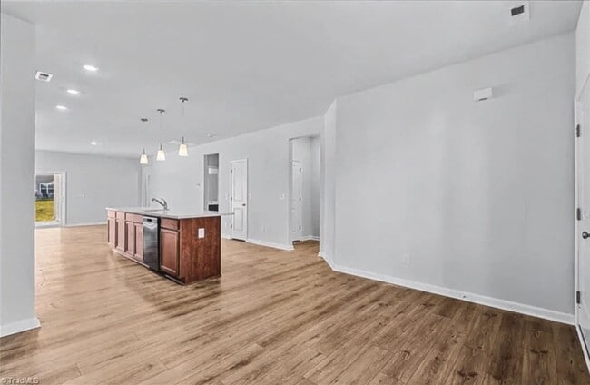 Building Photo - Stunning Brand New Construction in Winston Salem!