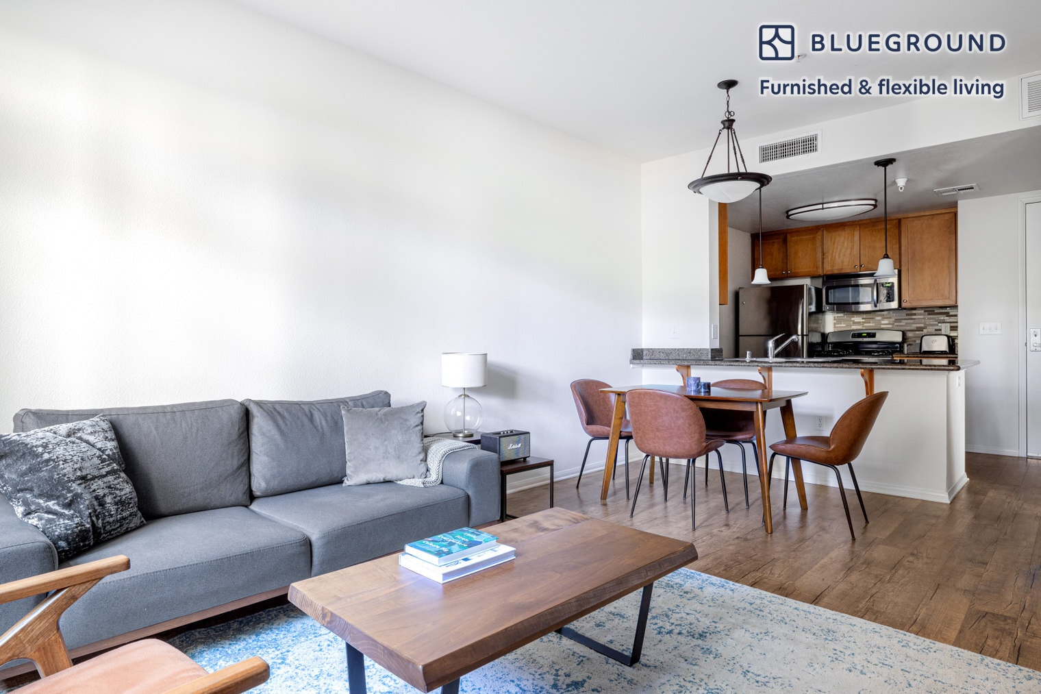 Building Photo - 8601 Lincoln Blvd