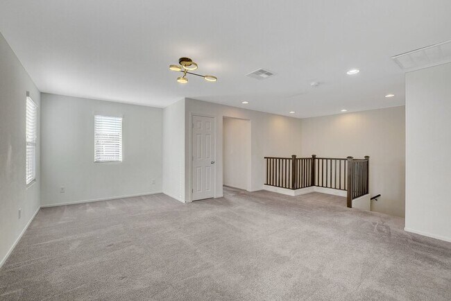 Building Photo - 5128 Granite Basin St