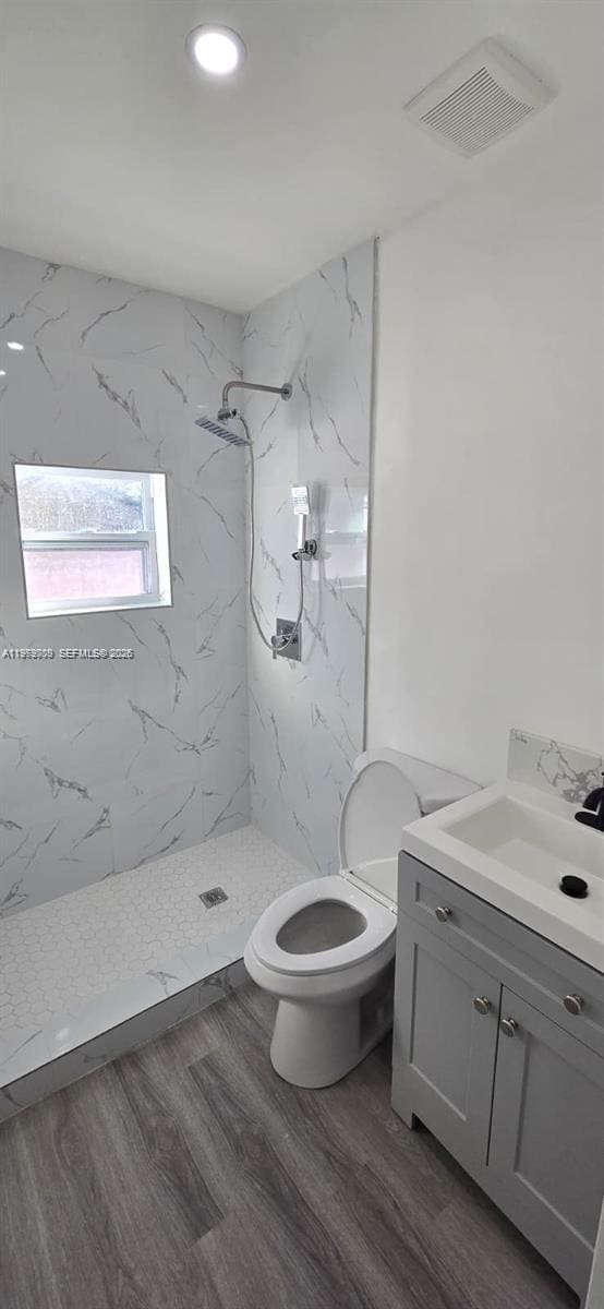 Building Photo - 1812 Scott St