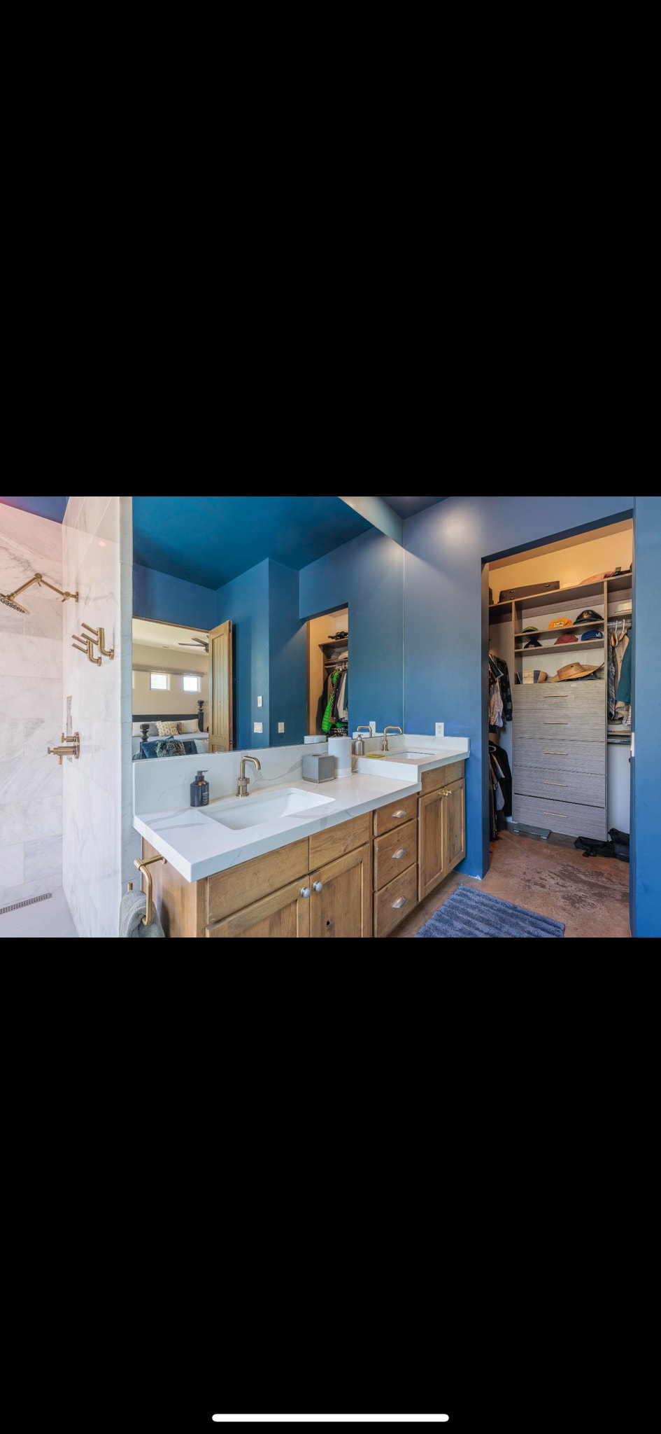 Building Photo - 384 W Brittlebush Way