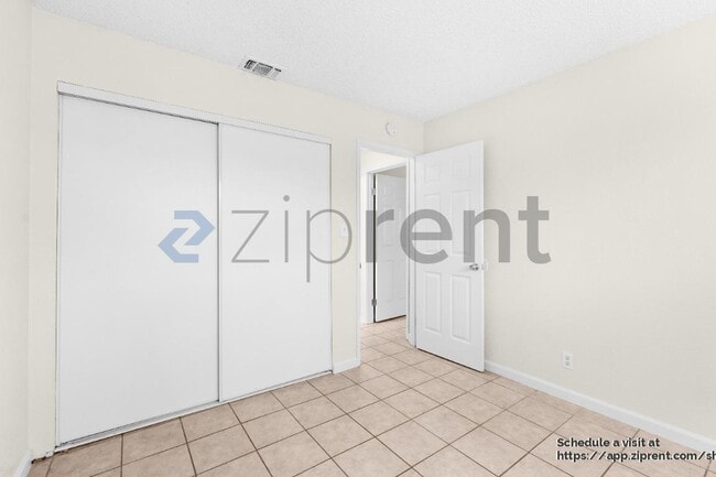 Building Photo - 7918 68th Ave