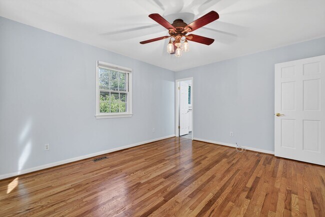Building Photo - 23017 Timber Creek Ln