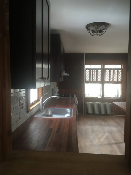 Sink view - 468 Union St