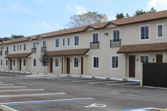 Building Photo - 25000 SW 134th Ave