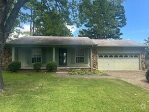 Building Photo - Contact Peggy Goodman 501 676 1758