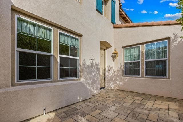 Building Photo - 851 Antilla Way