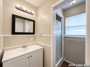 Building Photo - 206 Balboa Dr