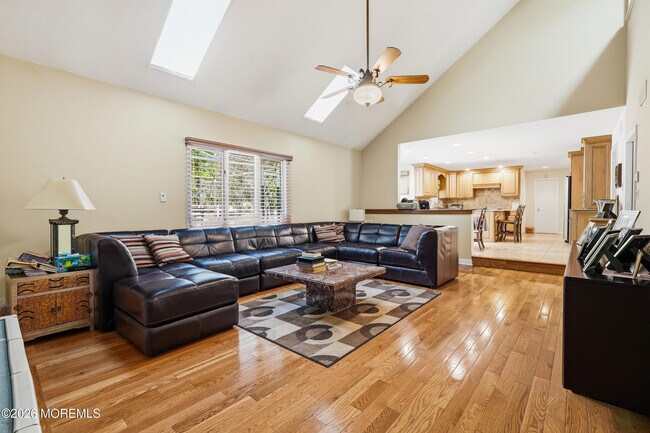 Building Photo - 14 Kastor Ln