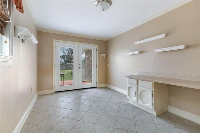 Building Photo - 4713 Ithaca St