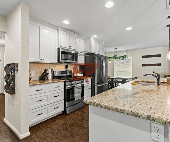 Building Photo - 5418 Lake Highlands Dr