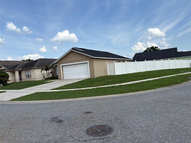 Building Photo - 1808 Tattenham Way