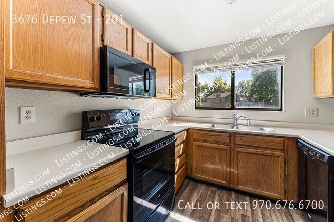Building Photo - 3676 S Depew St
