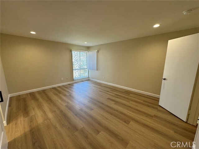 Building Photo - 332 Winding Ln