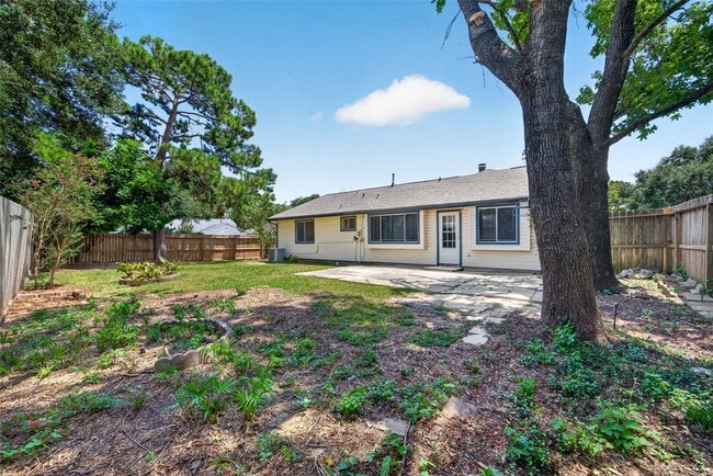 Building Photo - 14002 Kathi Lynn Ln