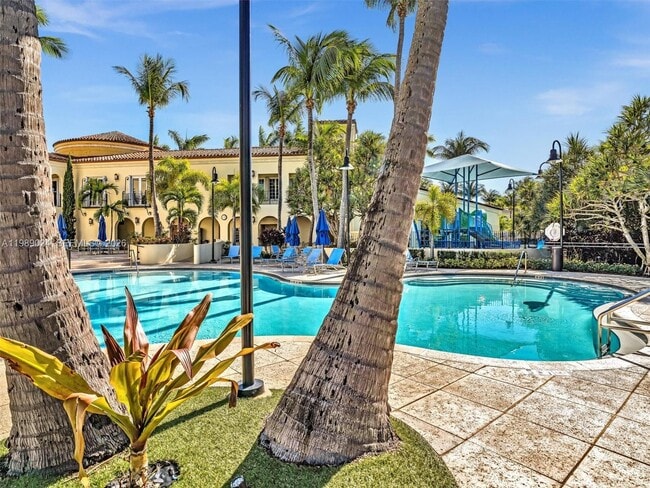 Building Photo - 20780 NE 32nd Ave