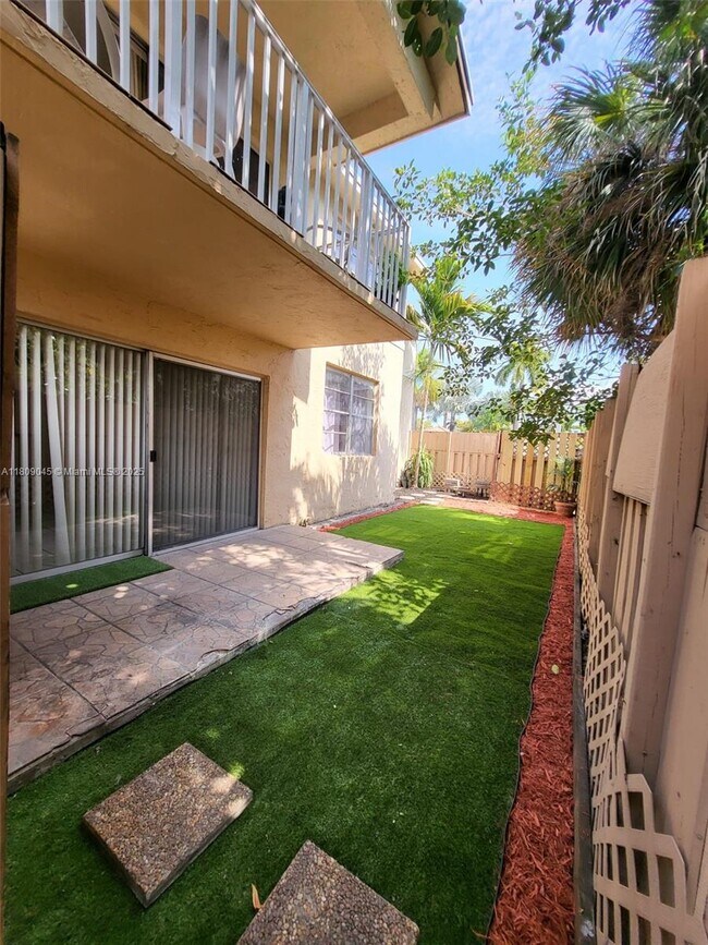 Building Photo - 4410 NW 79th Ave