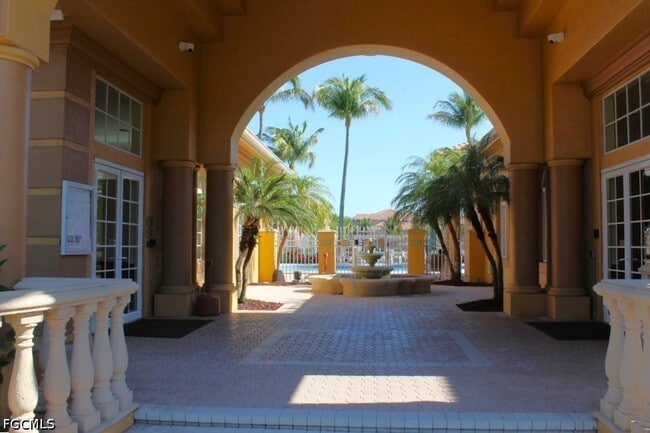 Building Photo - 15605 Ocean Walk Circle