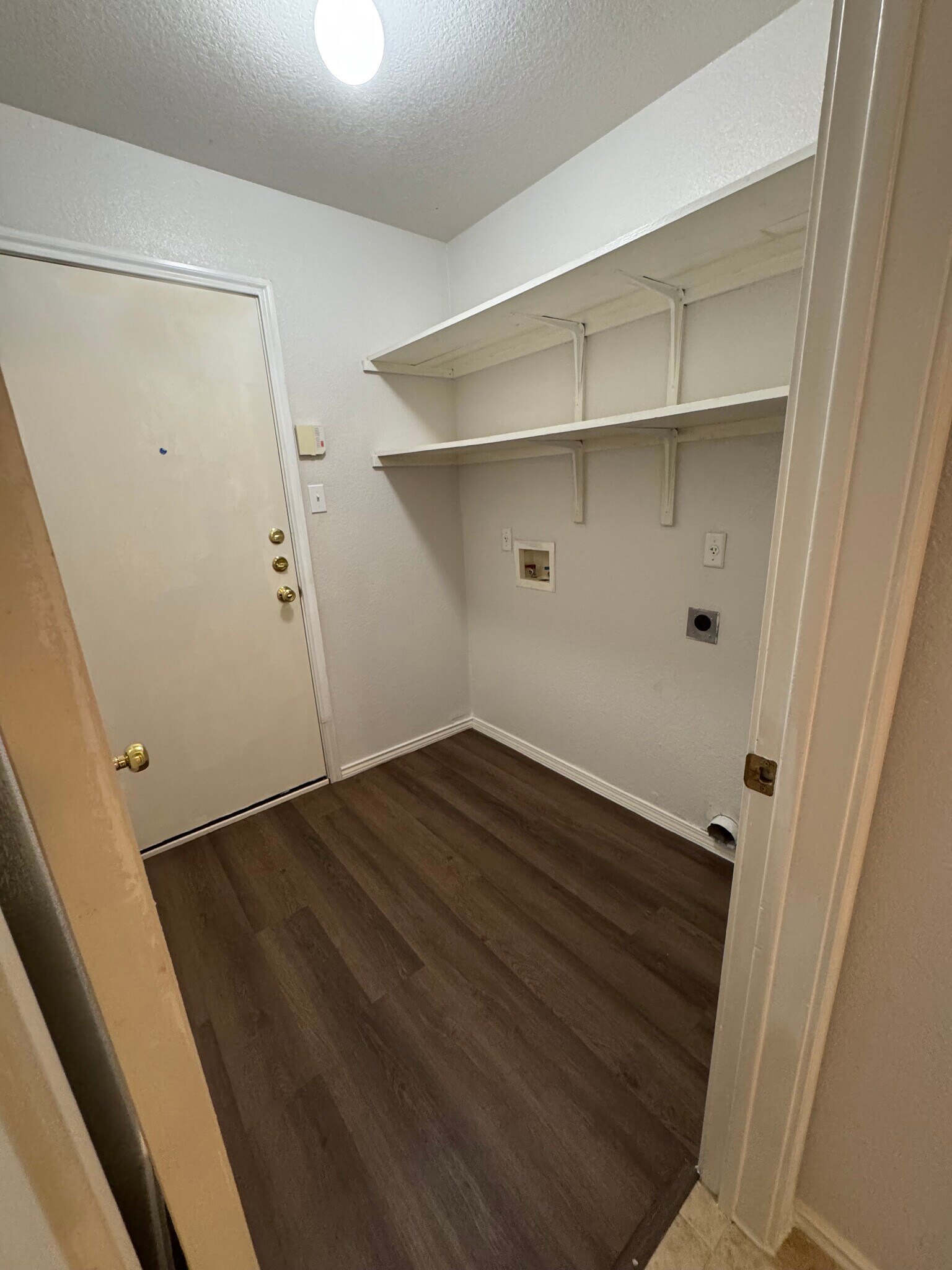 Building Photo - 1404 Carriage Hills Trl