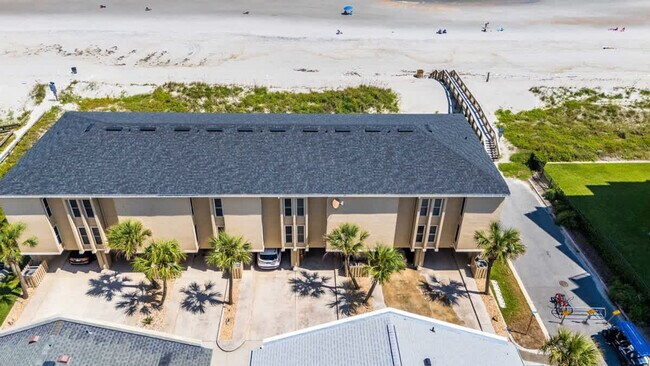 Building Photo - 2010 Ocean Front S