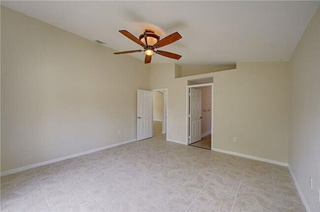 Building Photo - 13348 NW 13th St