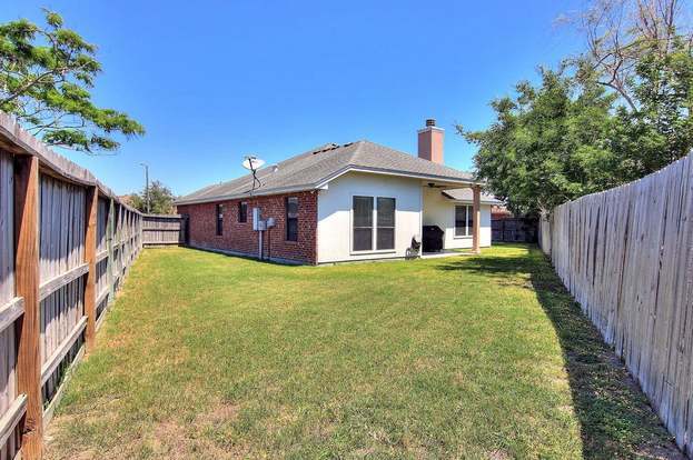Building Photo - 2542 Windrose Dr