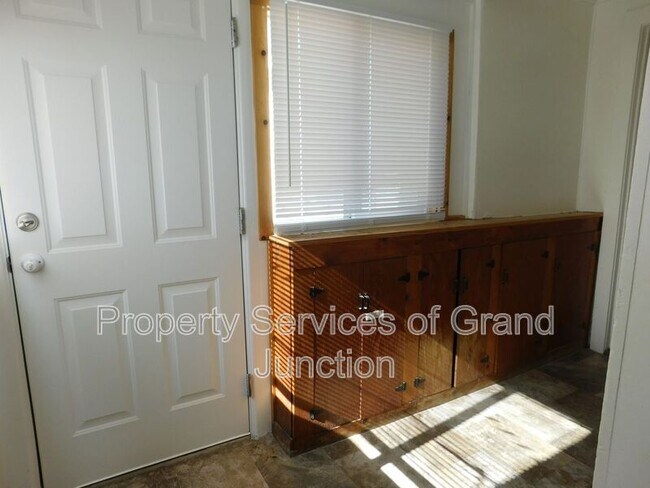 Building Photo - 441 N 16th St