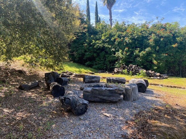 Building Photo - Gorgeous Poway Ranch Home