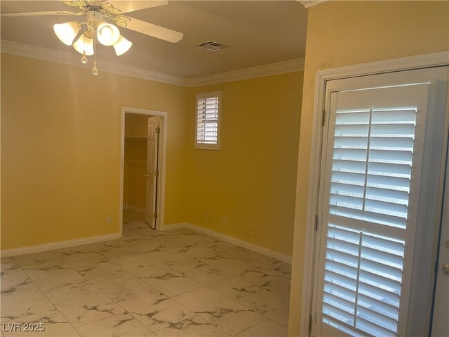 Building Photo - 1136 Scenic Crest Dr