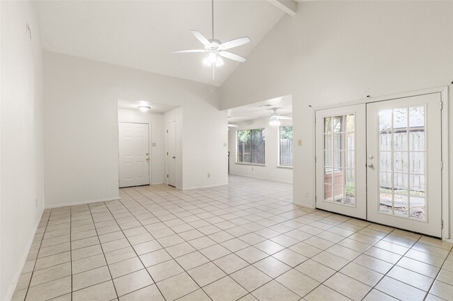 Building Photo - 9811 Mill Shadow Dr