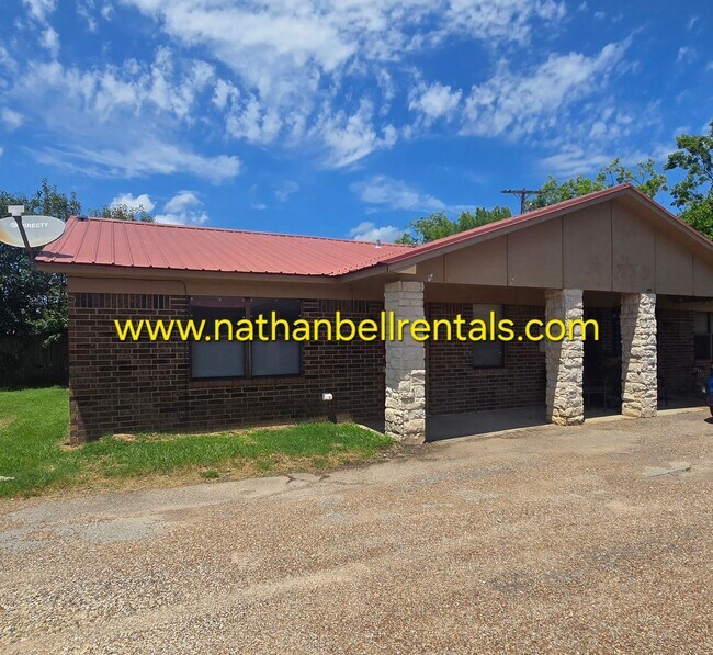 Building Photo - Sugar Creek Apartments