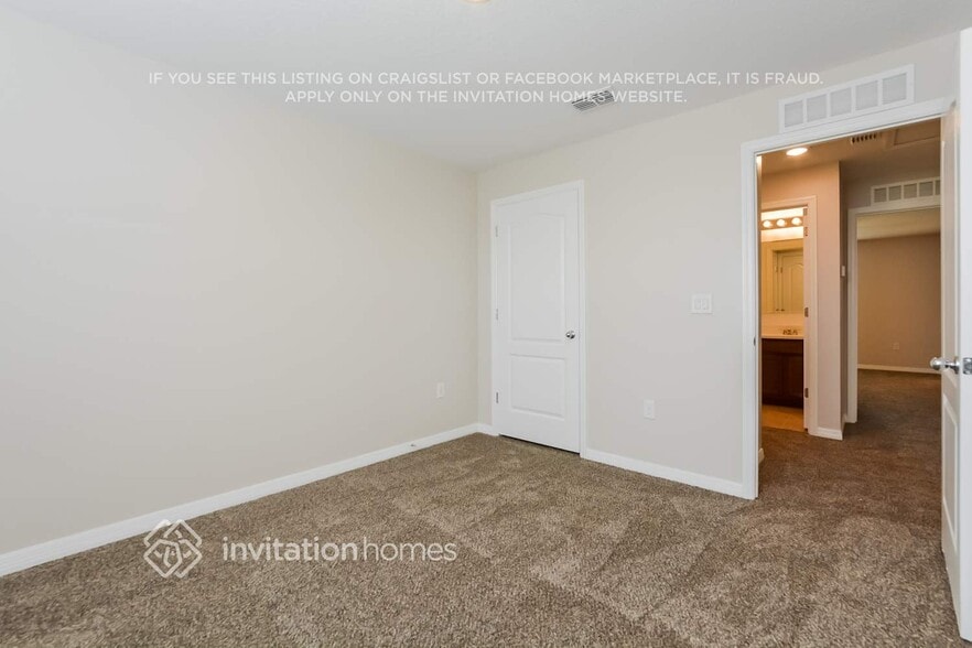 Building Photo - 1889 Red Canyon Dr