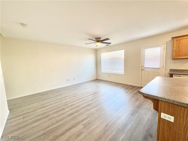 Building Photo - 1101 Red Butte St