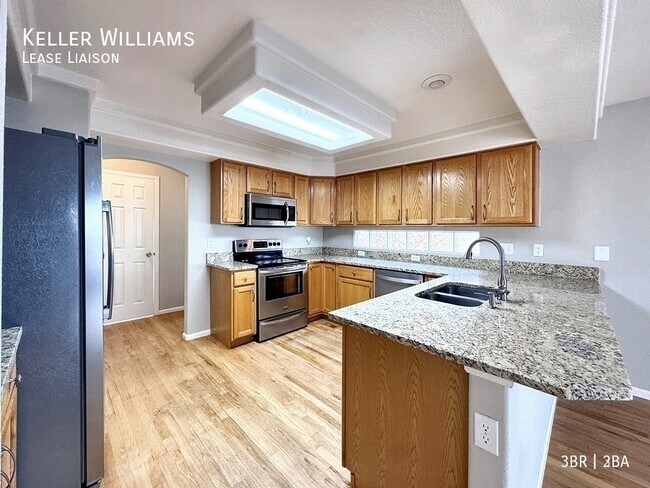 Building Photo - 1237 Laurenwood Way