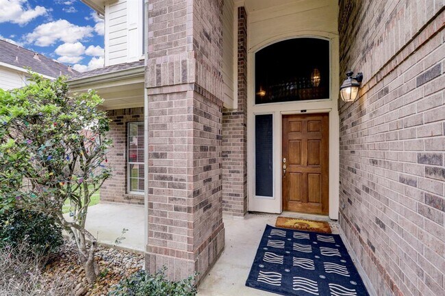 Building Photo - 3719 Wild Oak Dr