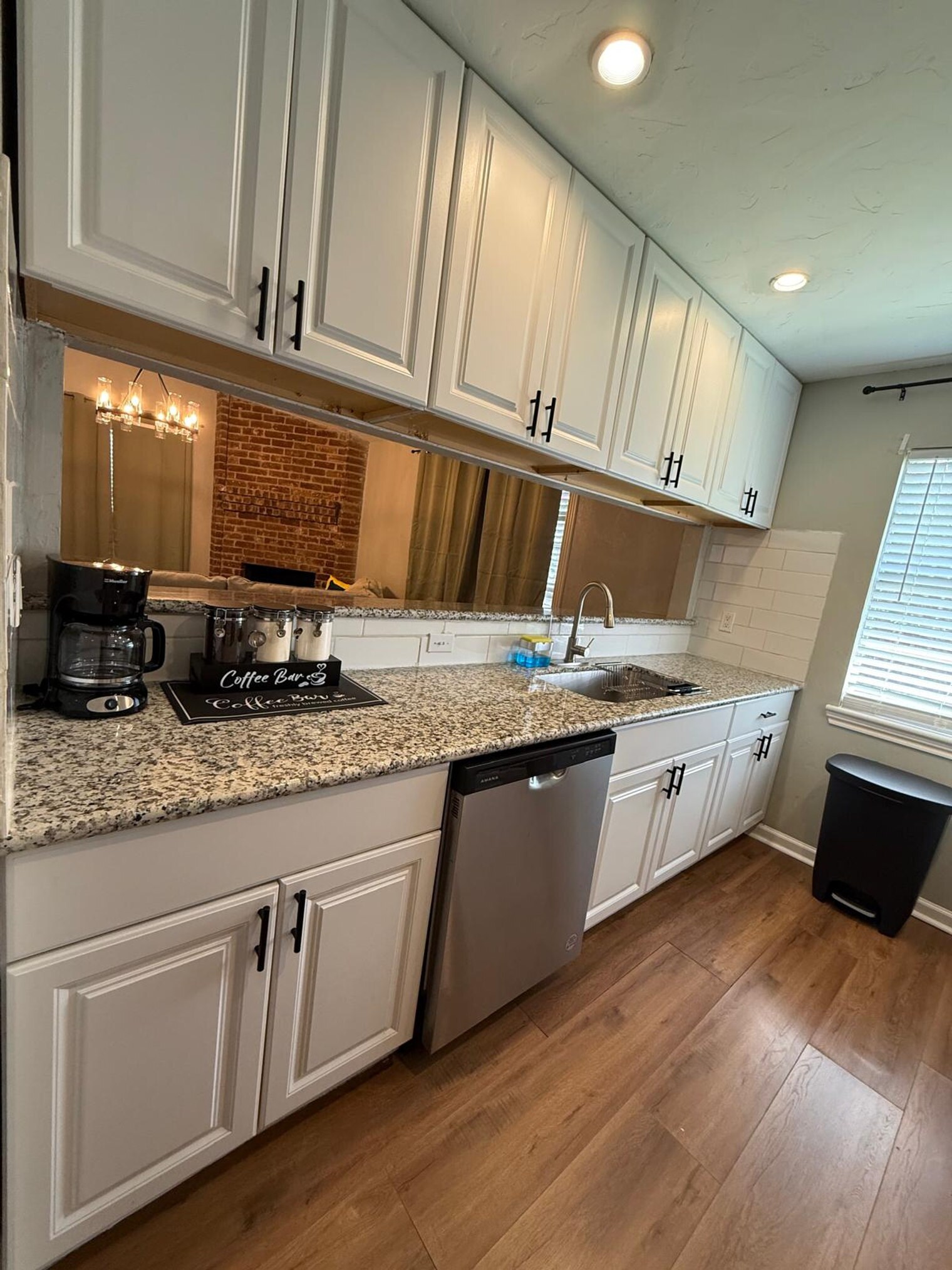 Building Photo - 3206 Santana Dr