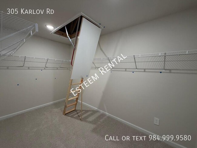 Building Photo - 305 Karlov Rd