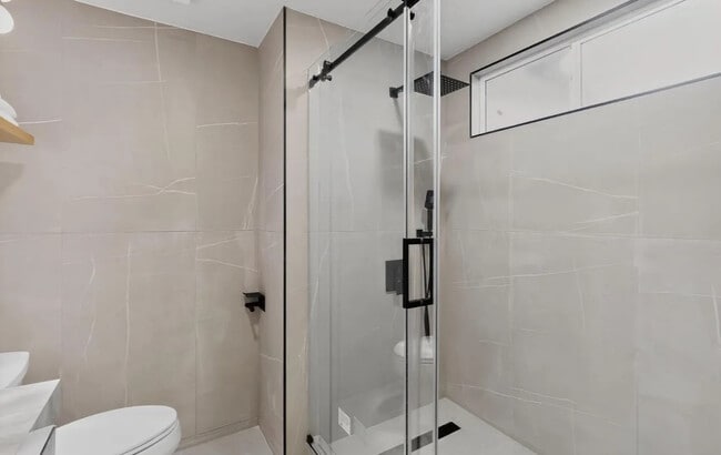 Building Photo - 5003 Valdez Ave