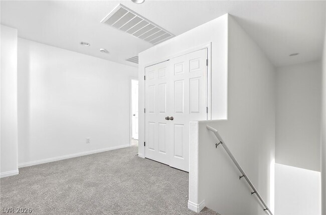 Building Photo - 10233 S Ullom Dr